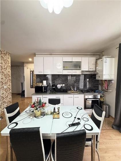 GIROC ESO - 2 Camere  - Mobilat si utilat - Bloc cu acoperis de tigla - 3