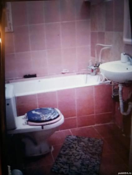 Vind schimb Casa , garaj ?i i teren privat,z semicentral Petro?ani - 6