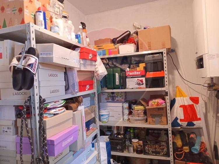 SE VINDE O SUPERBA VILA DUPLEX IN VIA CARMINA!! - 35