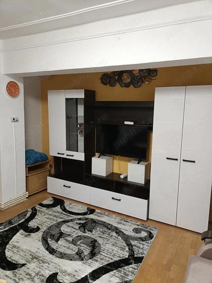 Inchi. Apart. 1 cam.cf.1 dec. et.2 din 8 cu lift, mobilat, utilat, supr.40.m, Calarasilor - Cal.4 - 1