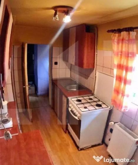 Apartament 3 camere, 46,88 mp, Central - 9