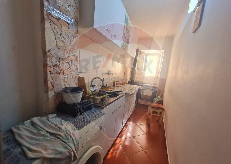 Garsoniera de vanzare la etajul 2 in Marasesti - 3