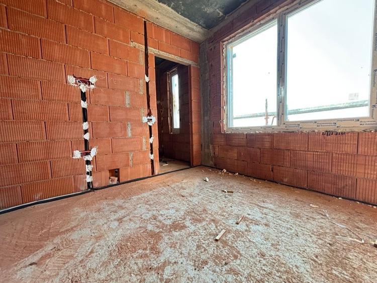 Duplex 3 camere, 76mp utili, teren 285mp, P+Pod in Bucovat - 8