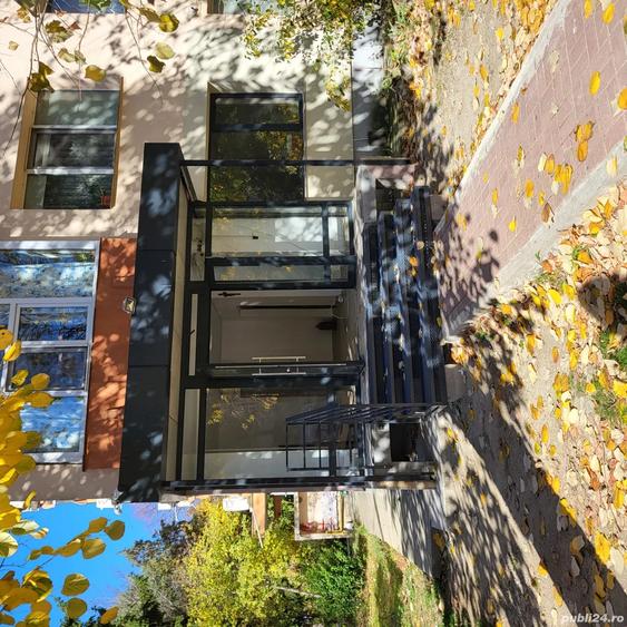 spa?iu comercial - 7