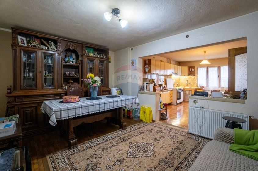 Casa individuala 160 mp, 1.200 mp teren, garaj si spatiu comercial - 5