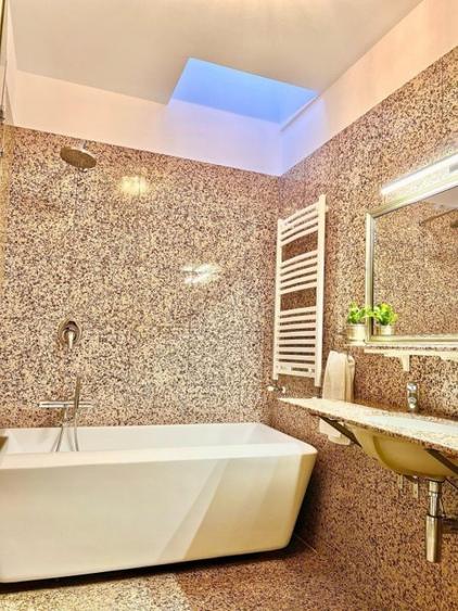Vila 5 camere Decebal - Piata Alba Iulia- finisaje premium - 8