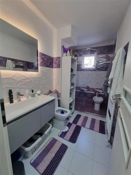 Apartament cu Trei Camere LUX - 12