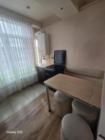 Inchiriez garsoniera - 1