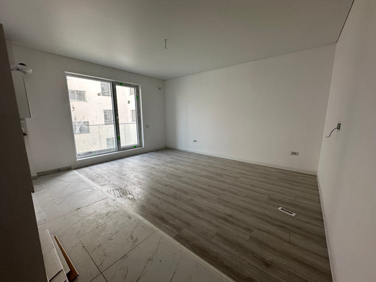 Apartament 2 camere, predare la cheie-Metrou Apărătorii Patriei-Comision 0% - 3
