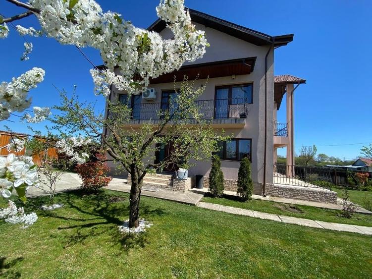 Vilă premium cu grădină spectaculoasă și casă de oaspeți - 13