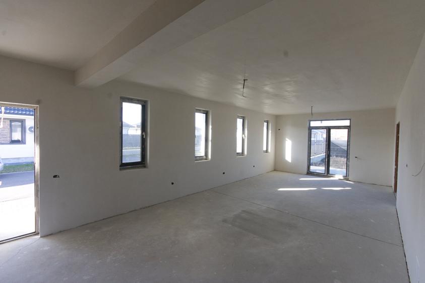 THERME Vila individuala 4 camere, nefinisata, teren 450 m  in complex securizat - 3