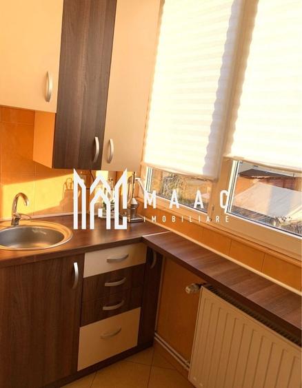 Apartament cu 3 camere decomandat, mobilat în Calea Dumbrăvii