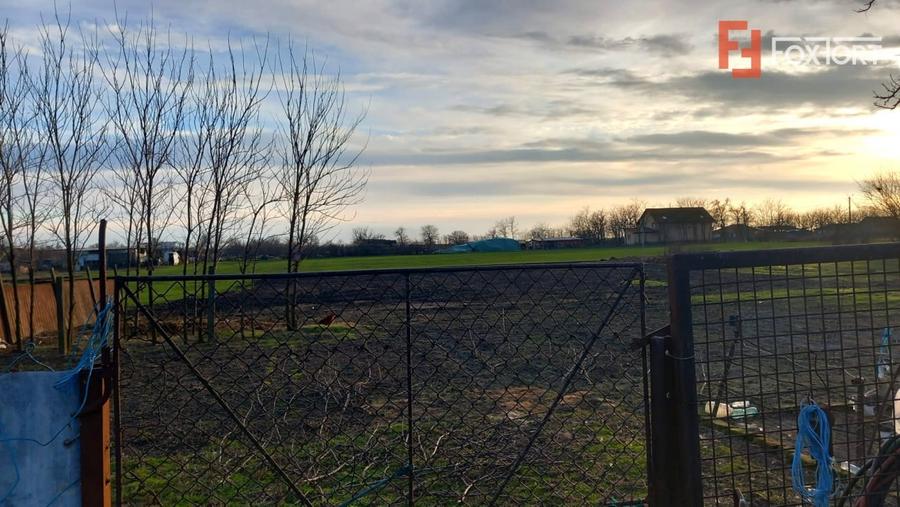 Casa individuala + hala de vanzare in Grabat - 1