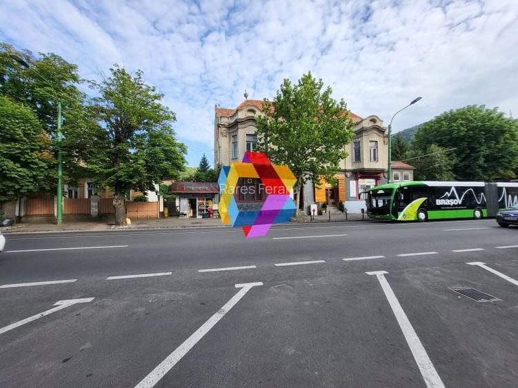 Casa de vânzare zona Centrală - 225 mp