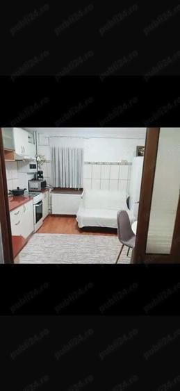 Inchiriere apartament 2 camere Rovine - 1