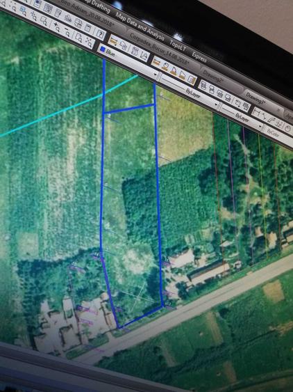 Teren de 3856 mp, în Corpadea