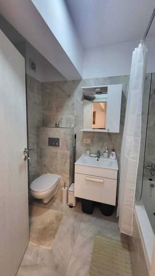 Proprietar inchiriez apartament metrou Berceni - 4