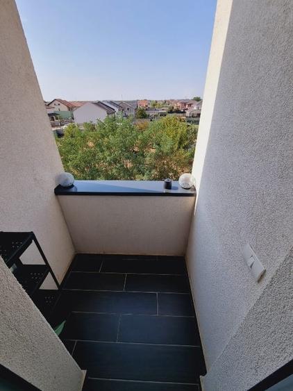 Inchiriez apartament cu 2 camere, situat in Dumbravita, zona Cora - 9