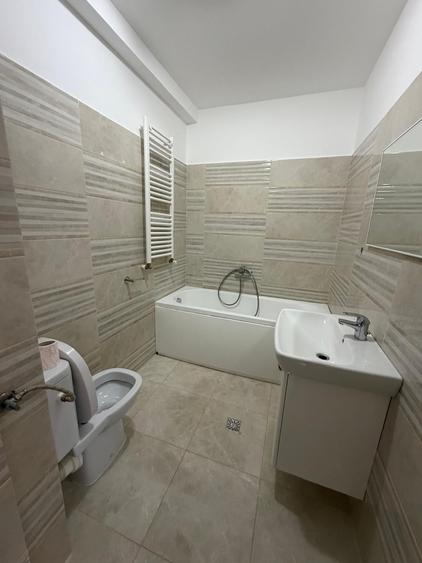1 Decembrie metrou Str Marin Pazon - 8