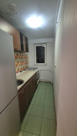 Apartament 2 camere - decomandat - bloc anvelopat - BERCENI - 3
