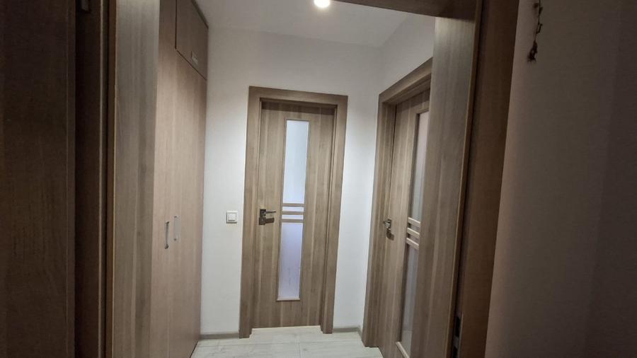 Apartament 2 camere complet renovat, Podu Roș 53 mp, etaj 1/10 - 7