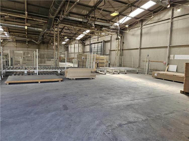 Proprietate Industriala - 16000 mp - Productie - Depozitare - Office - 18