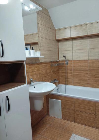 Apartament 2 camere si mansarda spatioasa mobilata, de inchiriat - 4