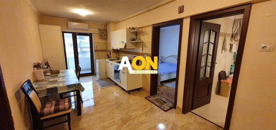 Apartament 2 camere, etaj 5, B-dul Transilvaniei - 1