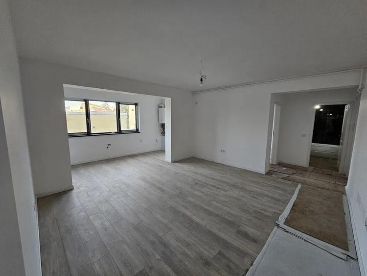 Apartament 3 camere Bloc tip Boutique zona Metrou Brancoveanu - 1