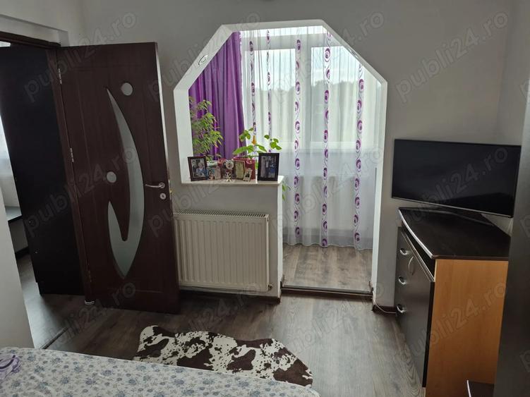 Apartament de vanzare - 8