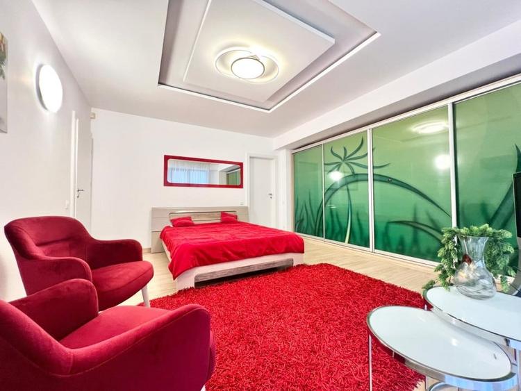 NOU / DEOSEBIT / TERASE GENEROASE / COMPLET MOBILAT SI UTILAT - 43