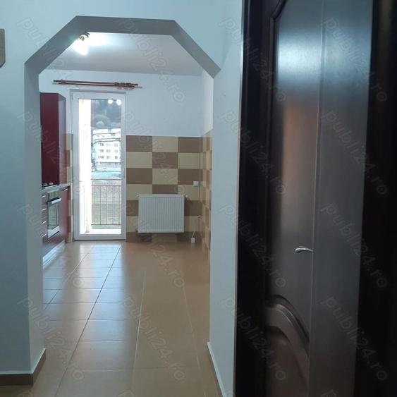 Proprietar vand apartament 2 camere, Flore?ti 50,21mp Et 3 Str Porii Parcare 95000 euro negociabil - 5