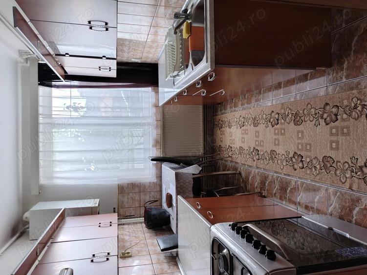 Inchiriez apartament cu 2 camere - 1