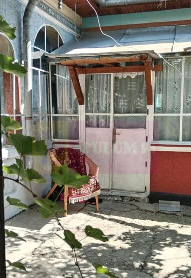 Branesti / IF - casa batraneasca din caramida cu teren de... - 7