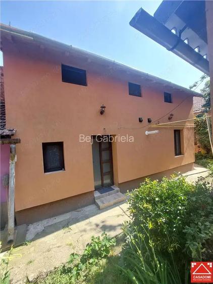 Apartament la casa, renovat, zona Politie