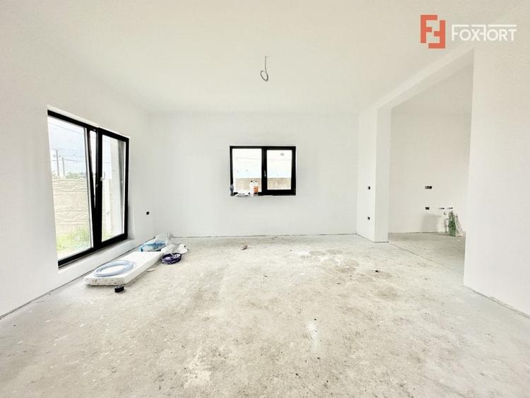 Casa individuala cu 4 camere - Toate utilitatile + Asfalt - Mosnita Noua - 4