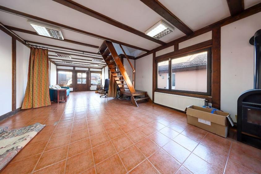 Casa de vanzare Rasnov + Spatiu Comercial | Teren 1062mp - 45