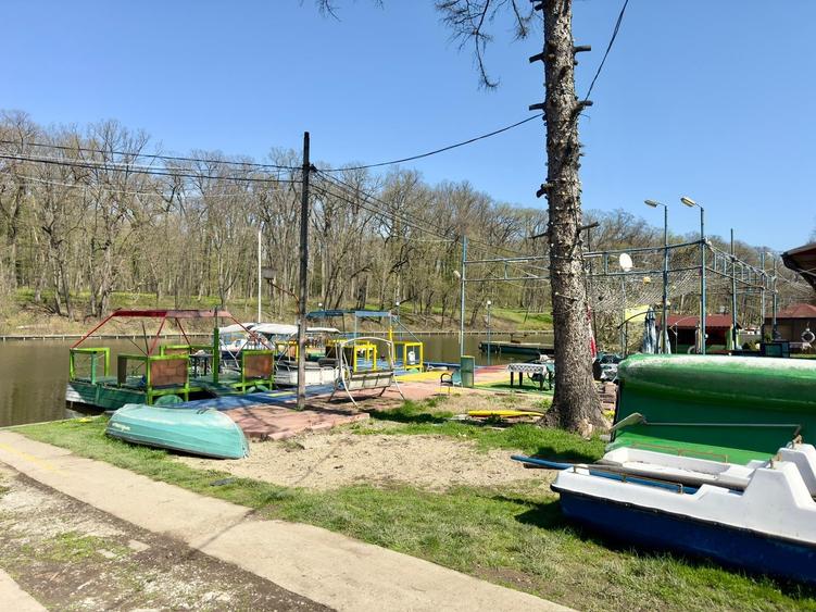 Oportunitate! Teren 4390mp, deschidere la Lac Snagov 70m, 5 pontoane - 6