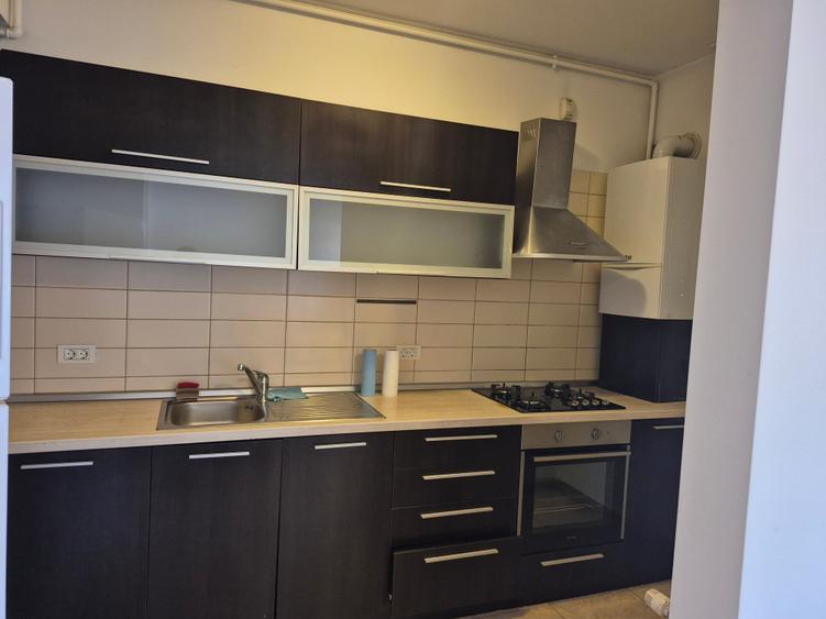 3 camere .decomandat,renovat 2025, Sisesti,metrou - 5
