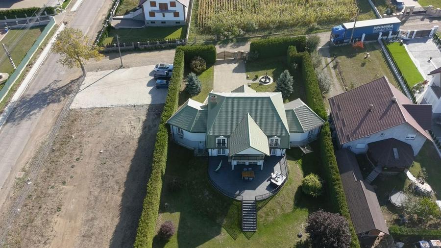 Vila superba tip conac - 4