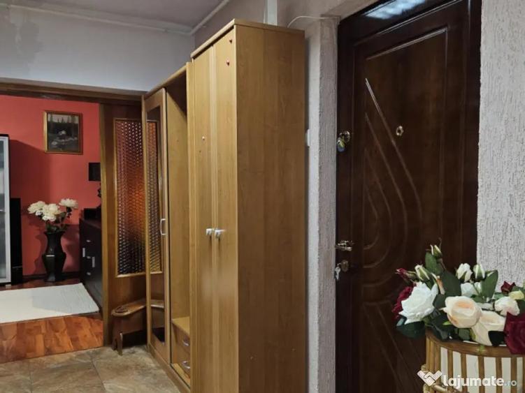 Apartament 3 camere, 70 mp, zona Ultracentral - 10