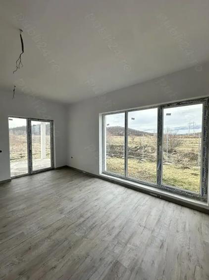 Casa noua de vanzare in Harman, Cartierul Tineretului, Brasov - 2