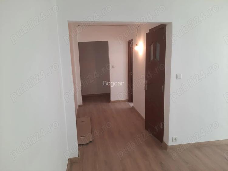 Apartament 13 Decembrie -3 camere-Izolat exterior-Zona linstita-Etaj 1 !!!!!!!!!!