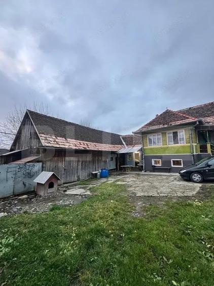 Casa tradi?ionala batraneasca in Galatii Bistri?ei, cu teren generos ?i anexe - 15