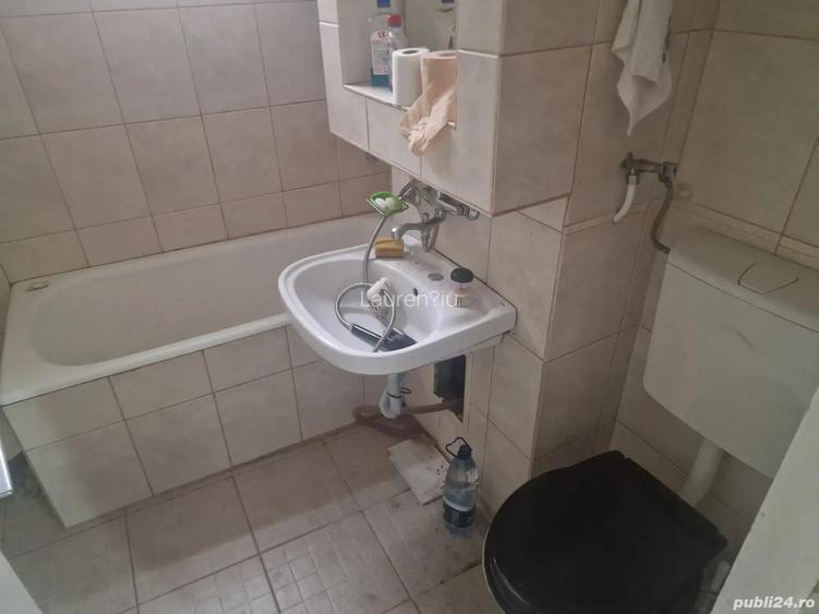 Apartament cu o camera,balcon,,40mp,biserica catolica,centrala,termopane,
