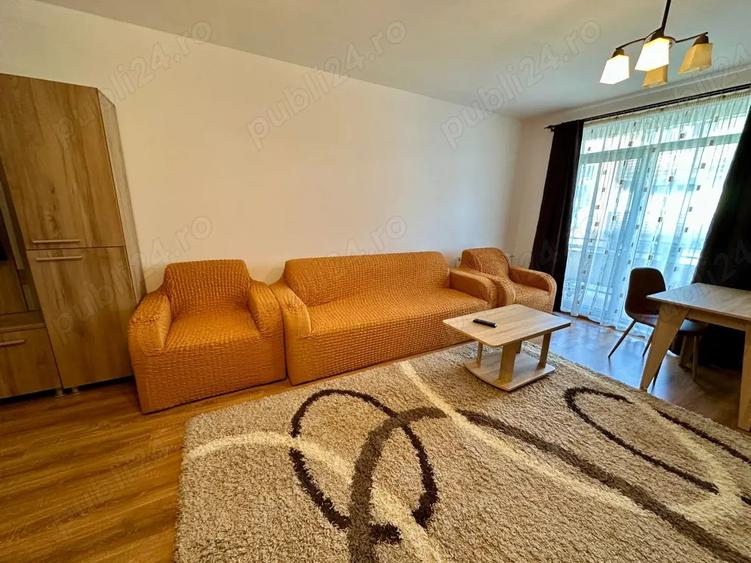 Inchiriez apartament cu 2 camere in Floresti - 1