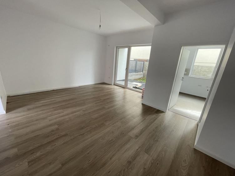 Braytim | Case insiruite | 4 camere | Strazi asfaltate | Comision 0% - 5