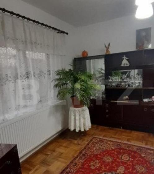 Casa de vanzare, cu 3 camere, 138 mp, zona Calea Domneasca - 10