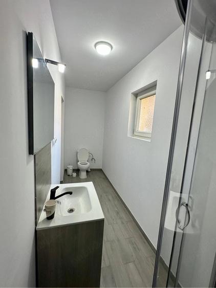 8 Casa individuala cu curte de inchiriat direct de la proprietar comision 0 Zona Complexul Studente - 2