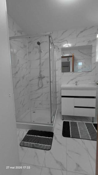 Proprietar, apartament deosebit 3 camere de inchiriat - 2